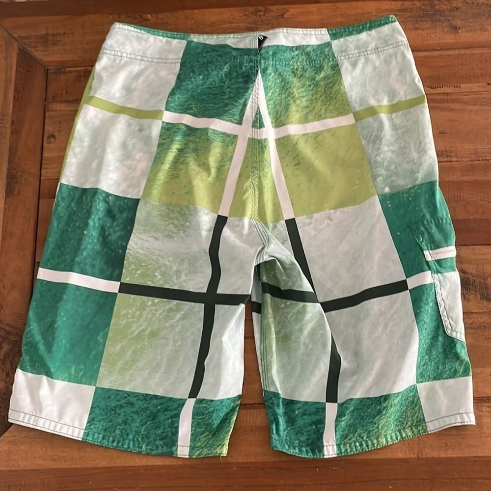 RIP Curl Board Shorts Size 34